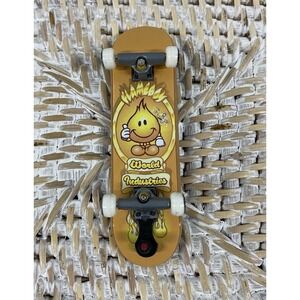 Tech Deck World Industries Flame Boy Mini Skateboard‎ Toy Fingerboard